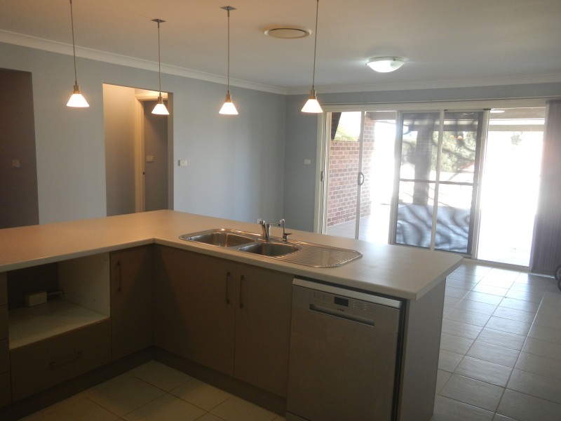 257 Denton Park Drive, Aberglasslyn NSW 2320