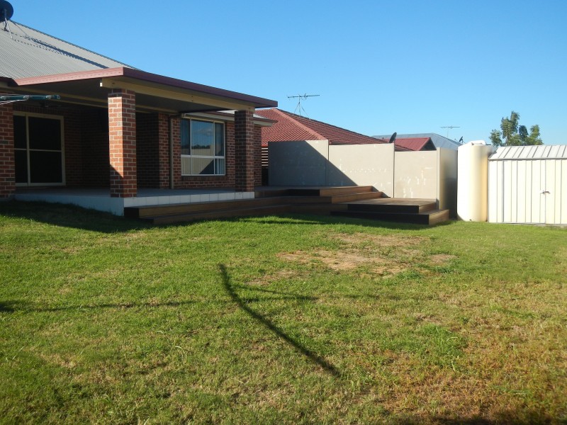 257 Denton Park Drive, Aberglasslyn NSW 2320