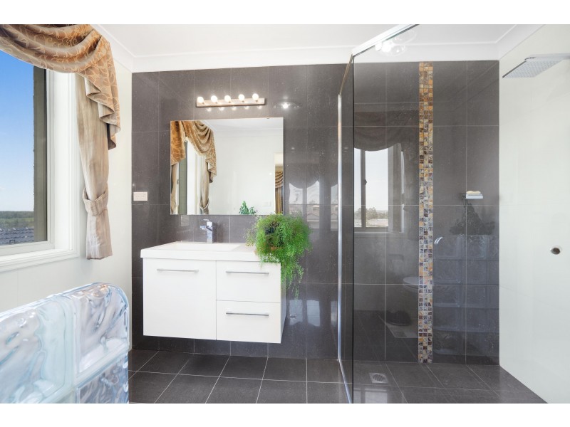 3 Laurina Avenue, Thornton NSW 2322