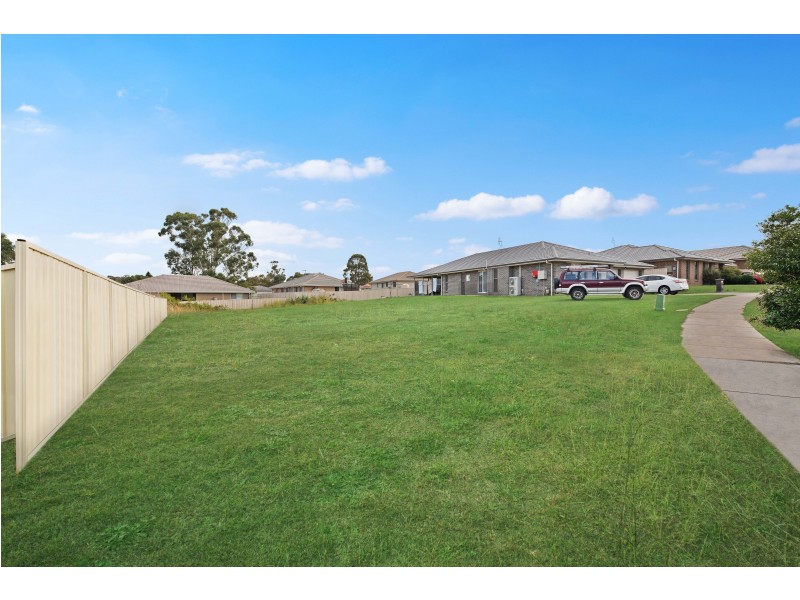 122 Canterbury Drive, Raworth NSW 2321