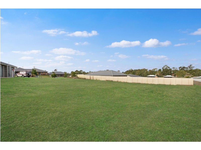 122 Canterbury Drive, Raworth NSW 2321