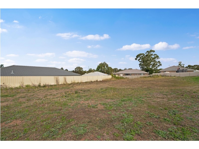 122 Canterbury Drive, Raworth NSW 2321