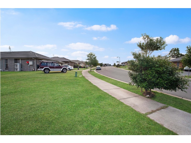 122 Canterbury Drive, Raworth NSW 2321