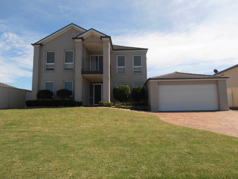 37 Yaldara Avenue, Thornton NSW 2322