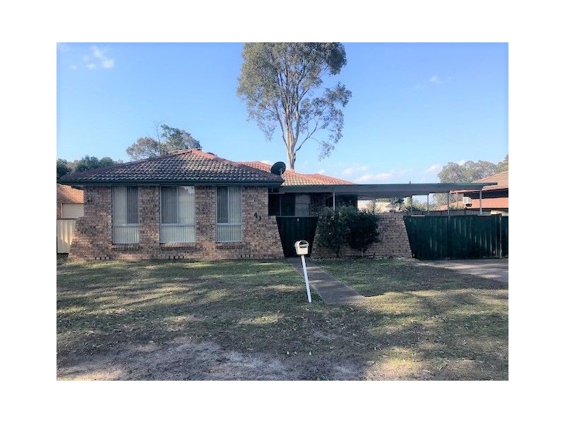 41 Taylor Avenue, Thornton NSW 2322