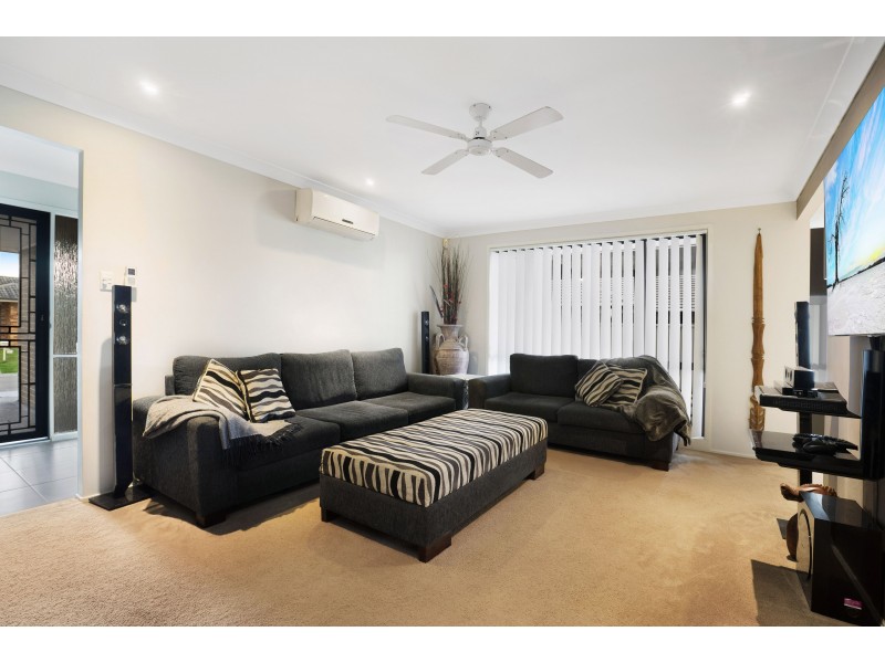 37 Strutt Crescent, Metford NSW 2323