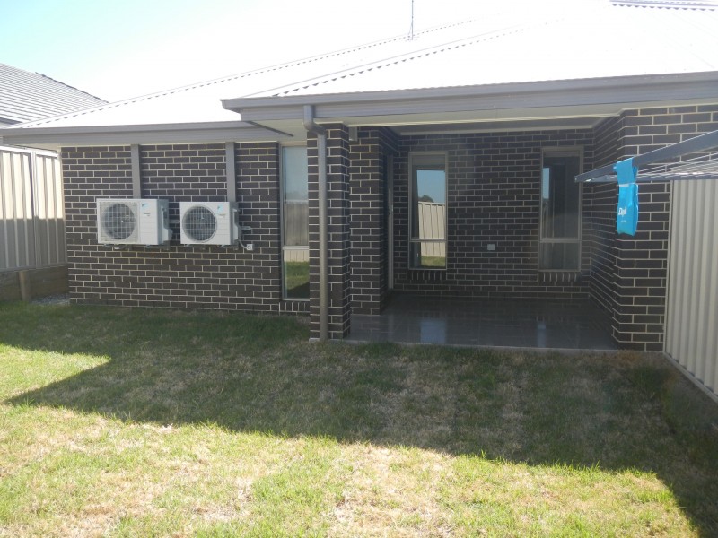 2/3 Croft Close, Thornton NSW 2322