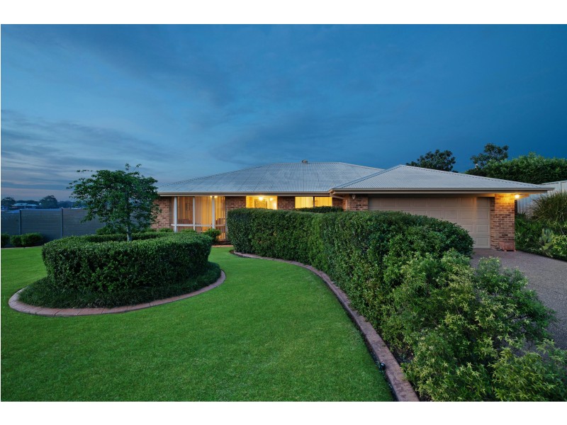 8 McWilliams Avenue, Thornton NSW 2322