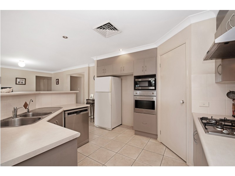 8 McWilliams Avenue, Thornton NSW 2322