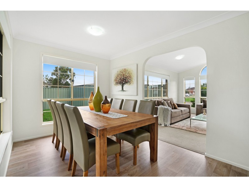 2 Jarrah Way, Thornton NSW 2322