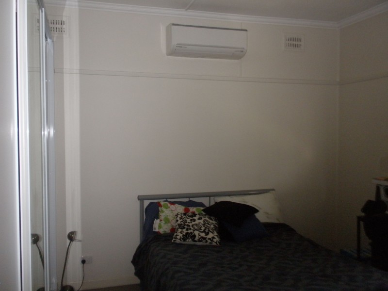 5 Western Avenue, Tarro NSW 2322