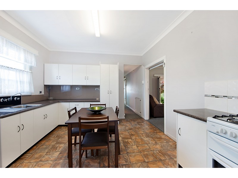 5 Barton Street, Kurri Kurri NSW 2327