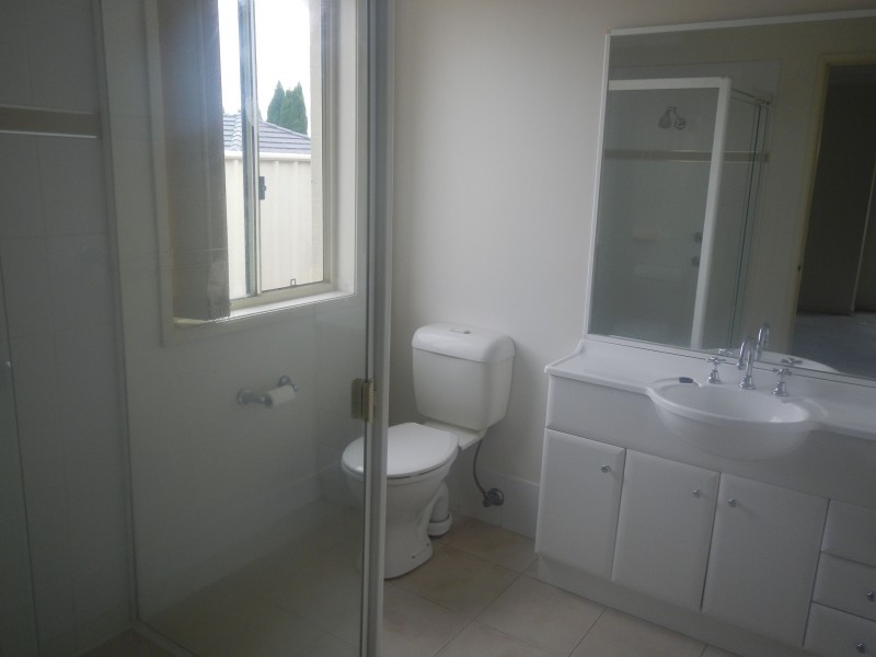 8 Willow Close, Thornton NSW 2322