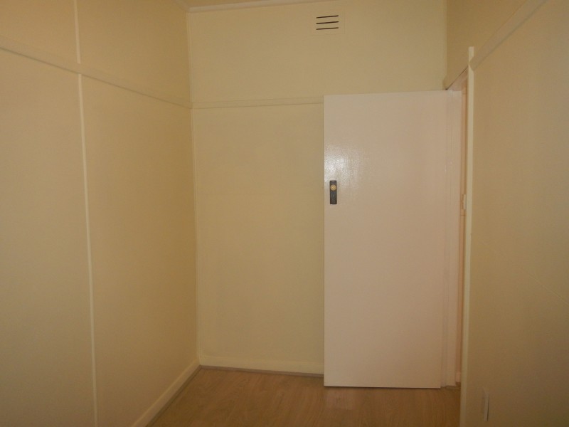 18 Southern Avenue, Tarro NSW 2322