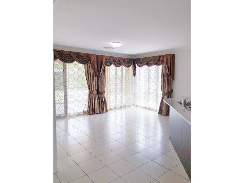 32 Avondale Drive, Thornton NSW 2322