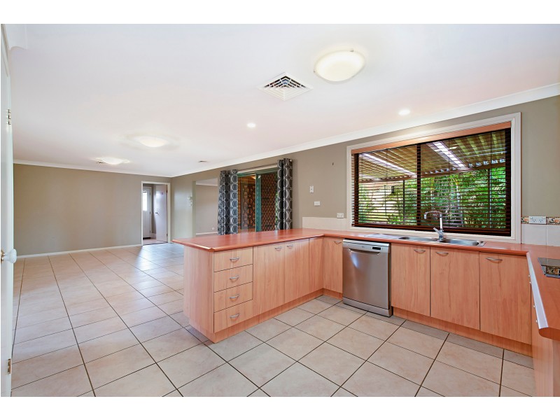 172 Somerset Drive, Thornton NSW 2322