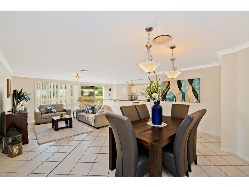 5 Caitlin Close, Bolwarra Heights NSW 2320