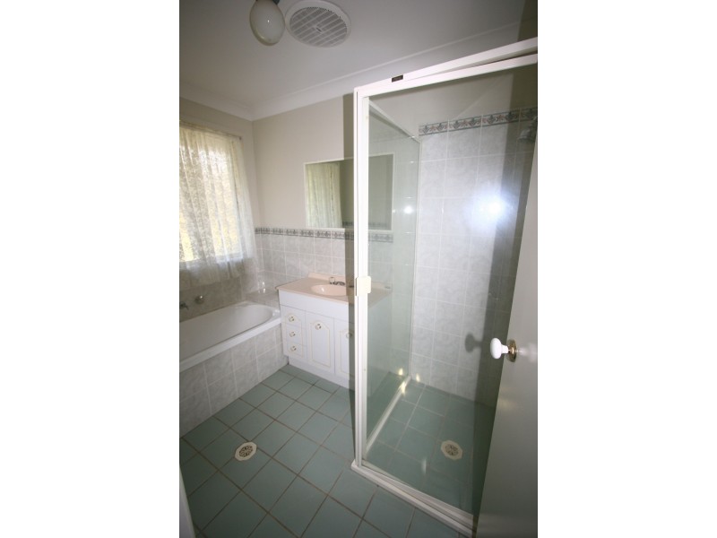 35 Worcester Drive, East Maitland NSW 2323
