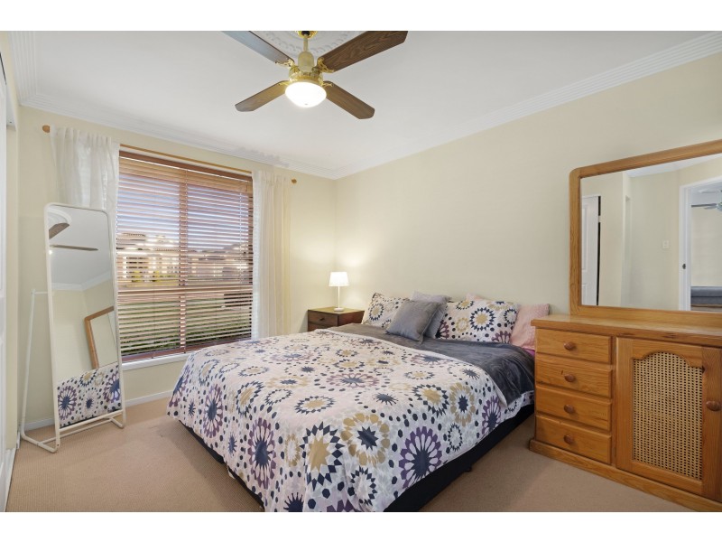 15 Streeton Drive, Metford NSW 2323