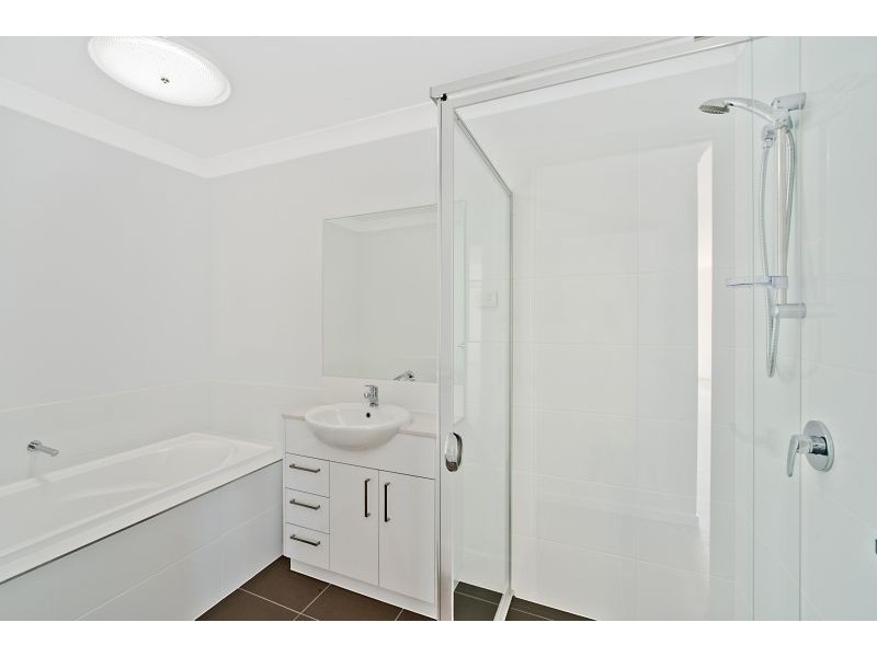 2/28 Croft Close, Thornton NSW 2322