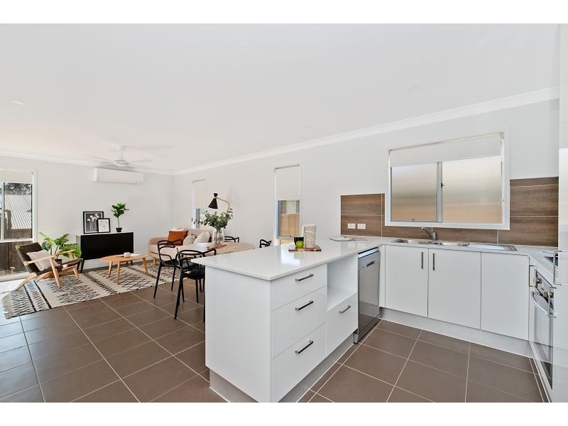 2/28 Croft Close, Thornton NSW 2322