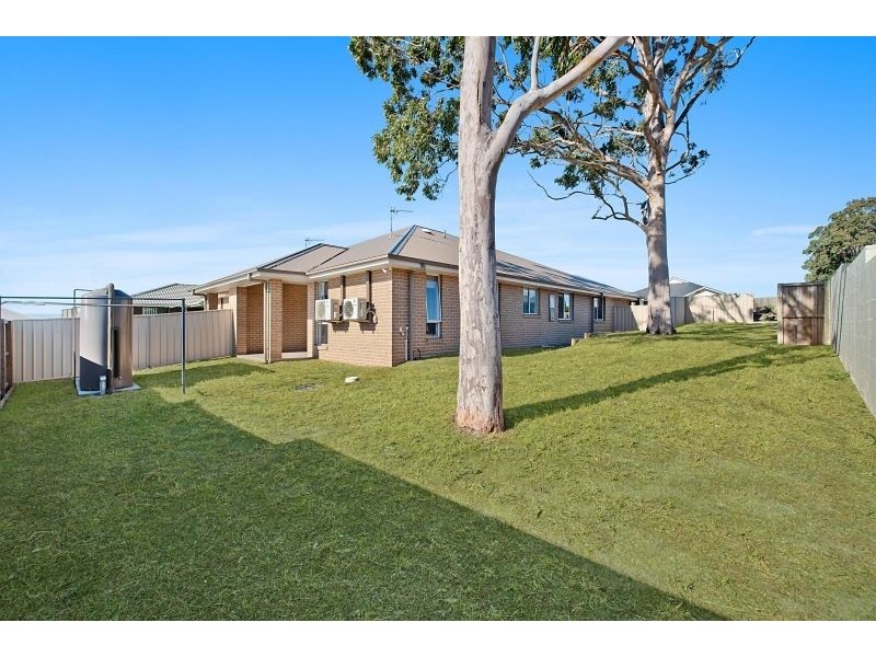 2/28 Croft Close, Thornton NSW 2322