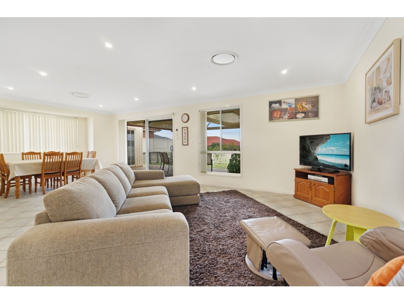 181 Somerset Drive, Thornton NSW 2322
