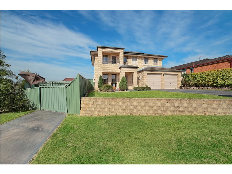 6 Featherwood Place, Thornton NSW 2322