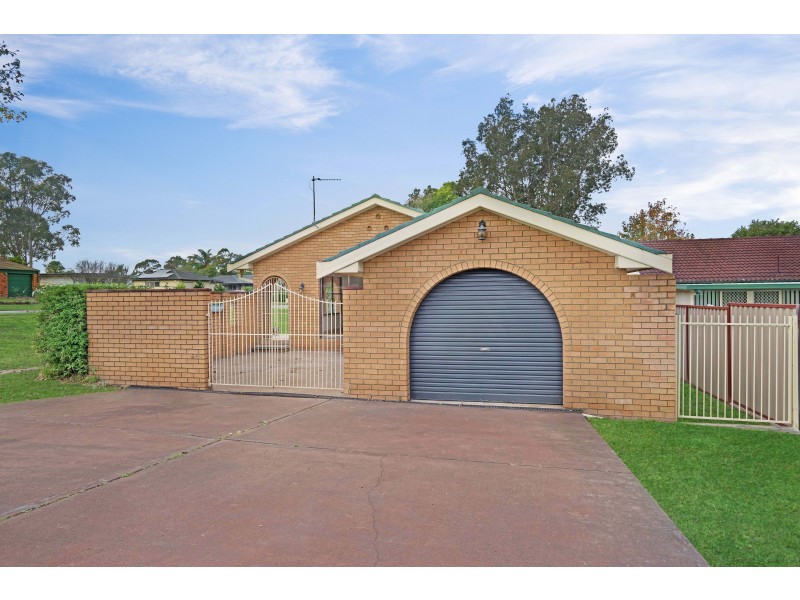 2 Howard Close, Thornton NSW 2322