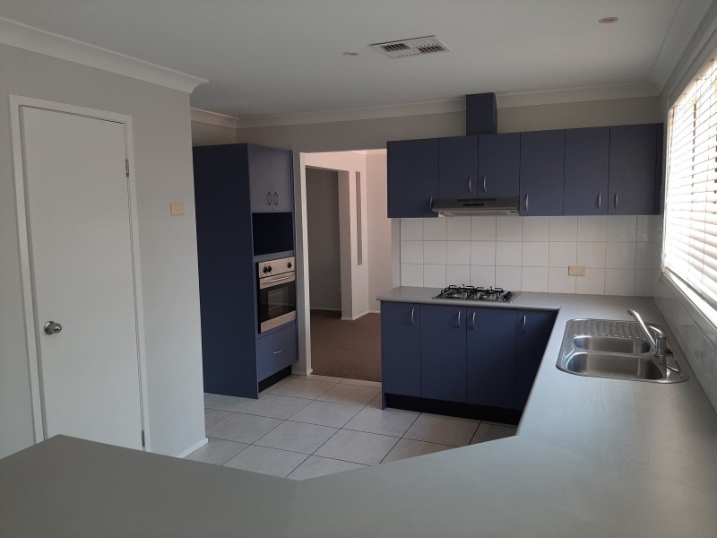 4 Tyrone Close, Ashtonfield NSW 2323