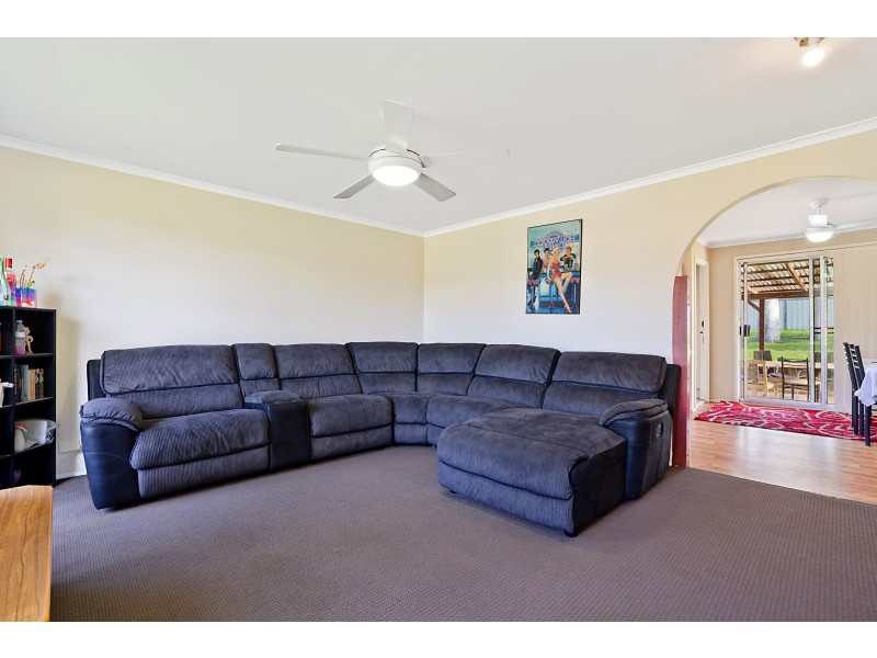 48 Thomas Coke Drive, Thornton NSW 2322