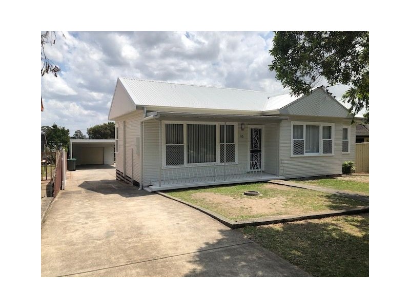 16 Pasedena Crescent, Beresfield NSW 2322