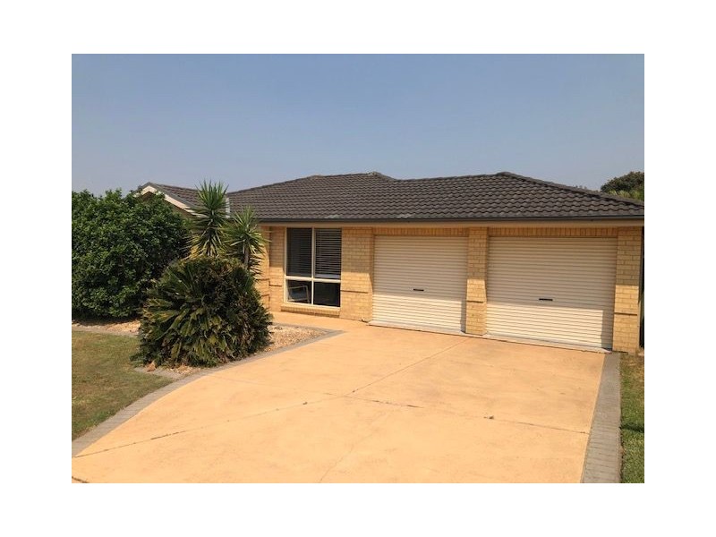 6 Maybush Avenue, Thornton NSW 2322
