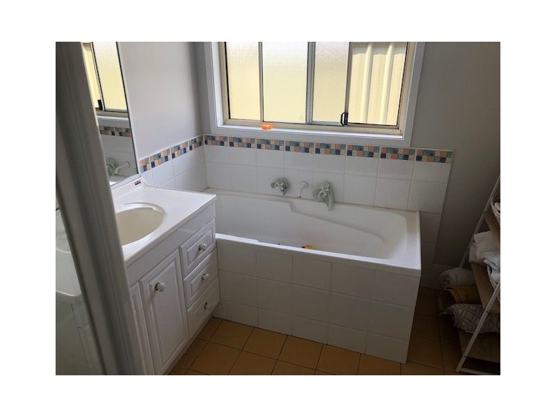 6 Maybush Avenue, Thornton NSW 2322