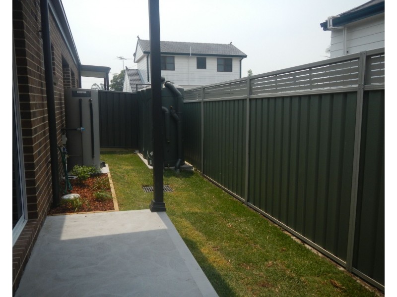 2/22a Greville Street, Beresfield NSW 2322