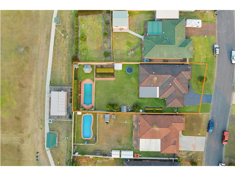 5 Avard Close, Thornton NSW 2322