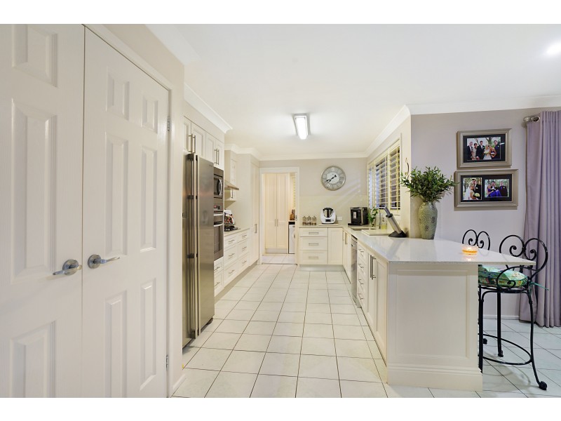 5 Avard Close, Thornton NSW 2322