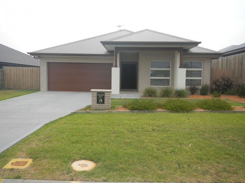 87 Barr Promenade, Thornton NSW 2322