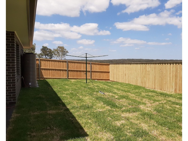 5 Dragonfly Drive, Chisholm NSW 2322