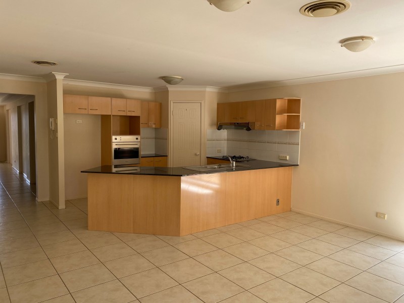 70 Somerset Drive, Thornton NSW 2322