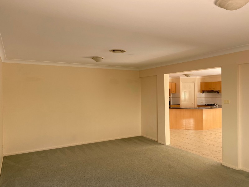 70 Somerset Drive, Thornton NSW 2322