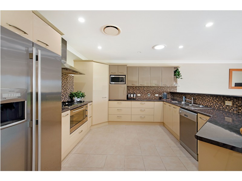 204 Somerset Drive, Thornton NSW 2322