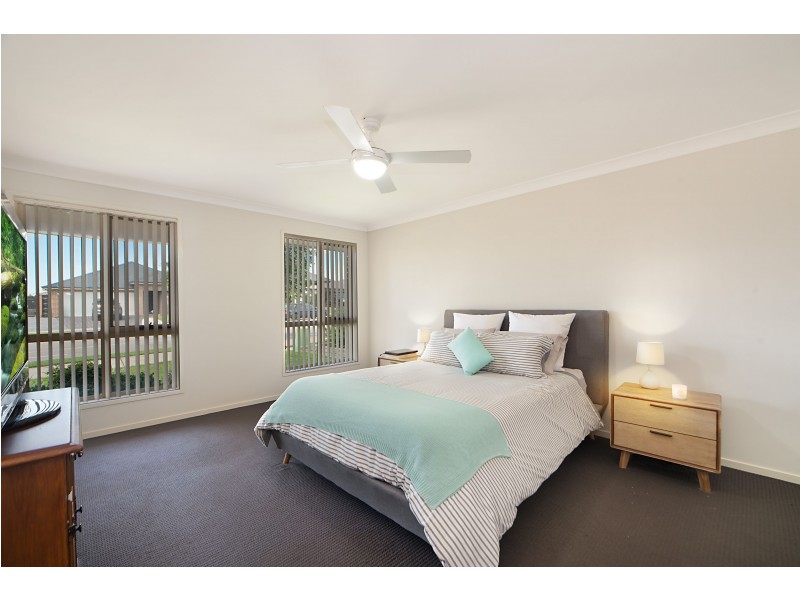 15 Dragonfly Drive, Chisholm NSW 2322