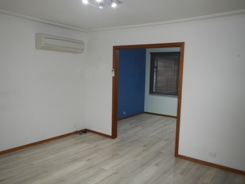 6 Arcot Close, Tarro NSW 2322