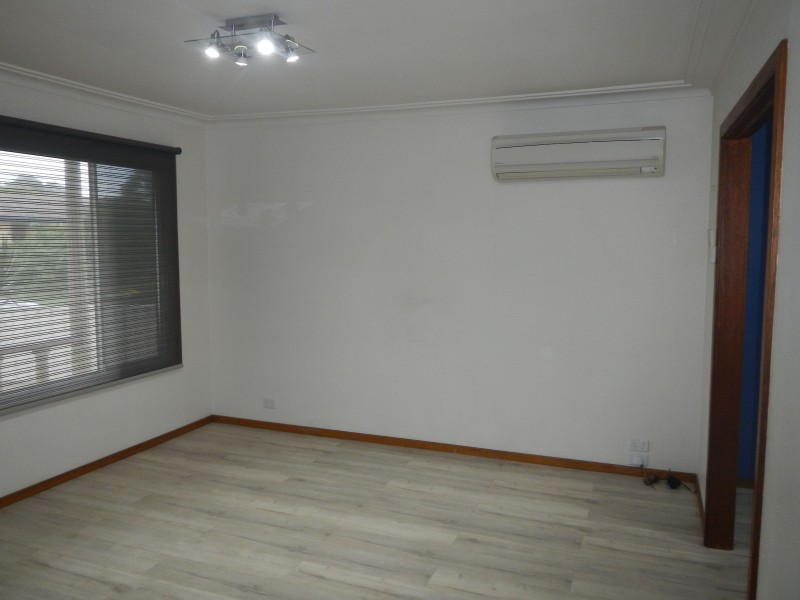 6 Arcot Close, Tarro NSW 2322