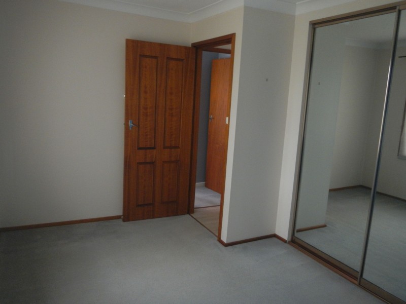 6 Arcot Close, Tarro NSW 2322