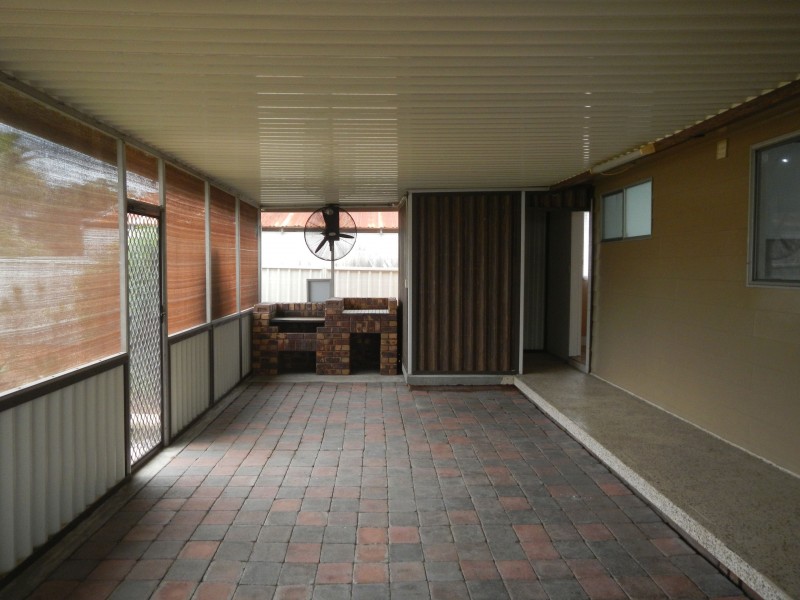 6 Arcot Close, Tarro NSW 2322