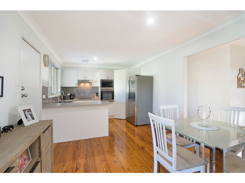 4 Nathan Close, Metford NSW 2323