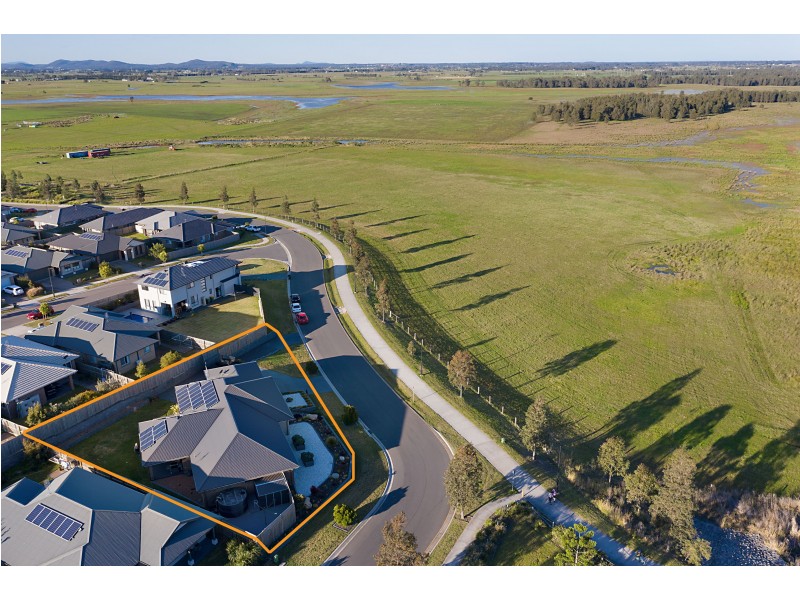 5 Harrop Parade, Thornton NSW 2322