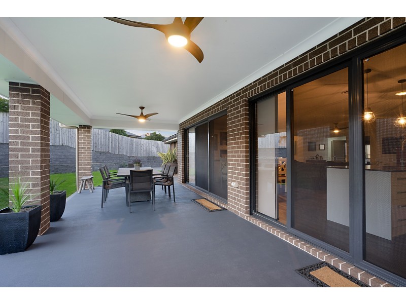 5 Harrop Parade, Thornton NSW 2322